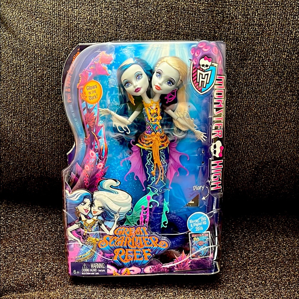 Monster High Great Scarrier Reef Peri & Pearl Serpentine